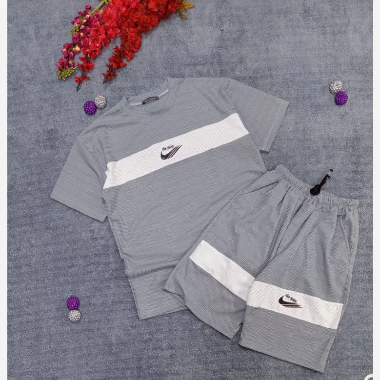 ست تیشرت شلوارک بیسکویتی کیفیت عالی دونایک