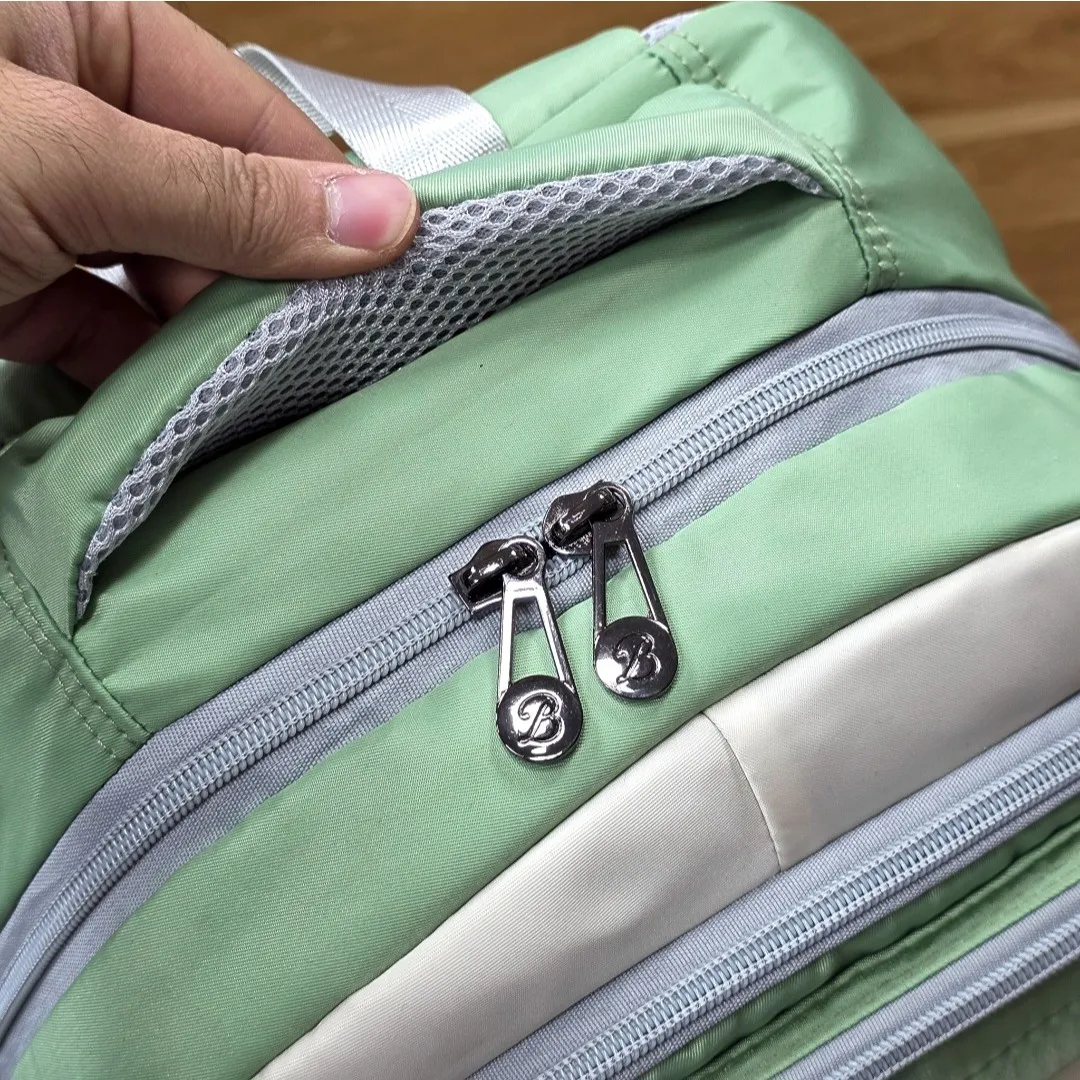 کوله پشتی اسپرت ضد آب جادار مناسب مدرسه و دانشگاه
