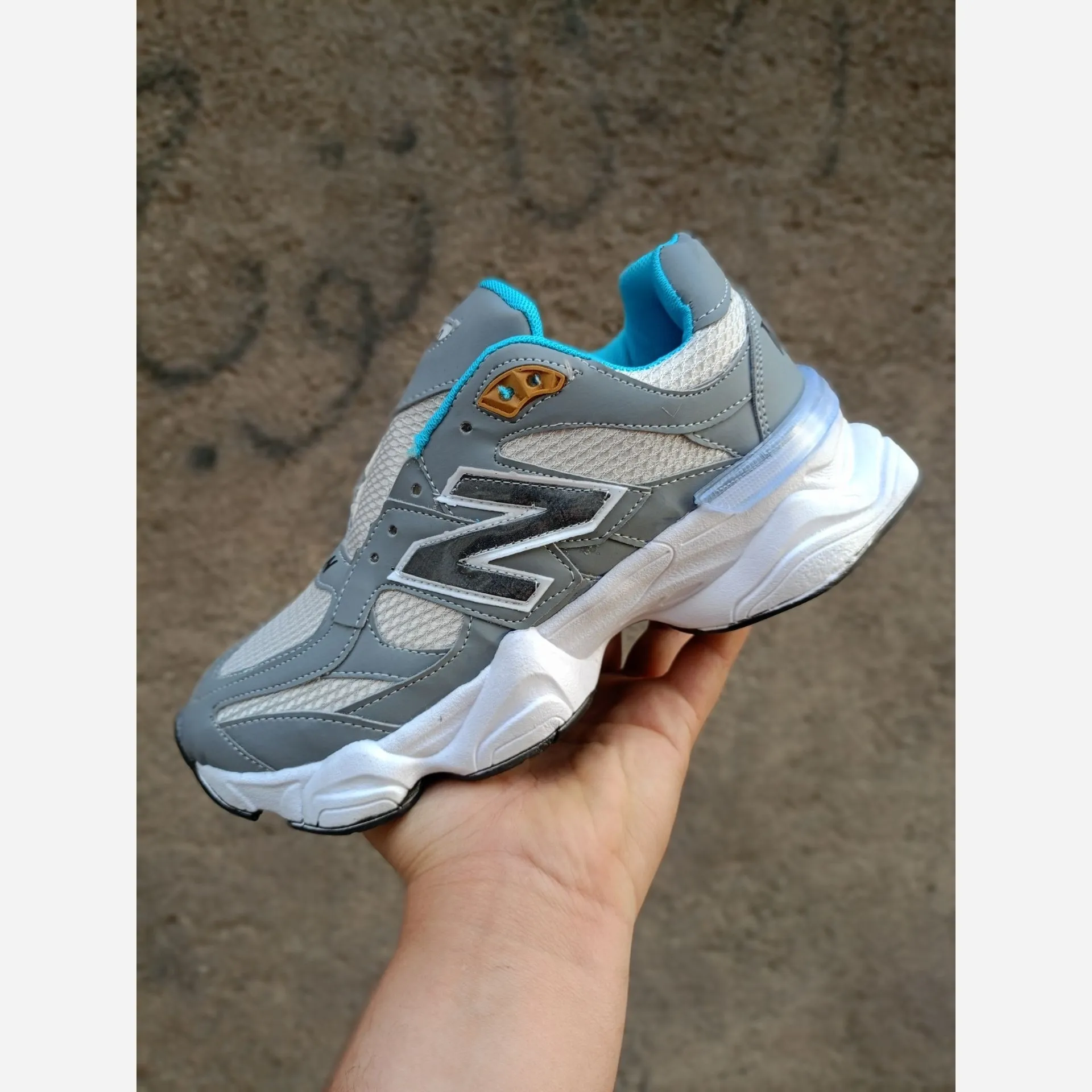 کفش اسپرت مردانه نیوبالانس 9060 طوسی سایز 37 تا 44